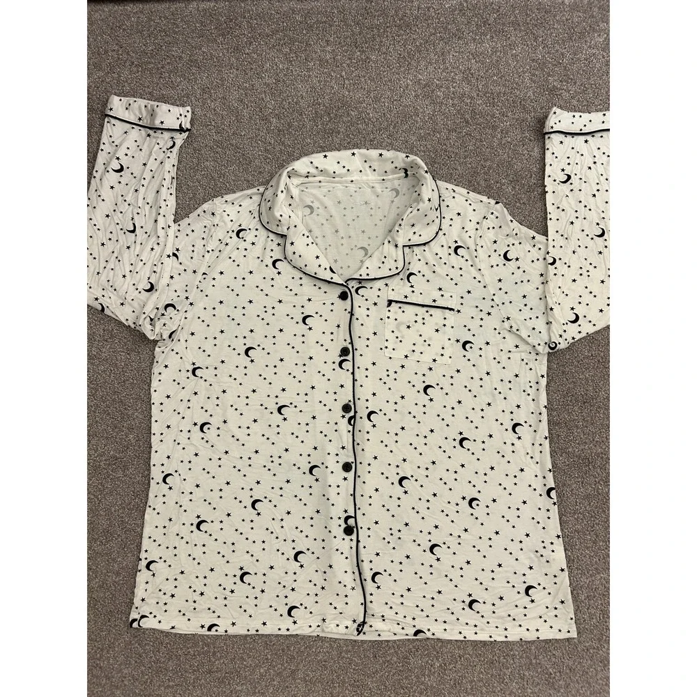 Cozy Soft Pajama Top Womens XL White Celestial Moon Star Print Excellent L/S
